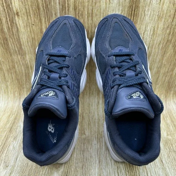 New Balance 9060 Women's Size 7.5 Eclipse Navy Suede Shoes Sneakers GC9060NV - Picture 6 of 10